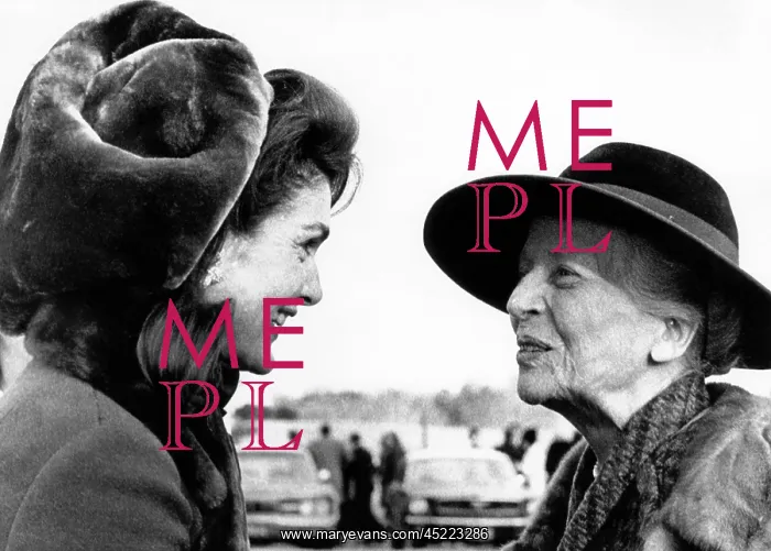 : Jacqueline Onassis, Alice Roosevelt Longworth ? : Jacqueline Onassis, Alice Roosevelt Longworth ?