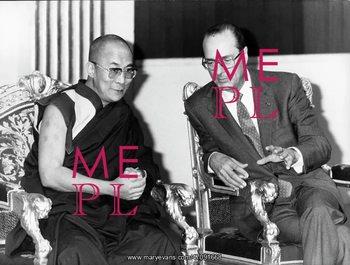 : Jacques Chirac, Mayor of Paris, and the 14th Dalai Lama : Jacques Chirac, Mayor of Paris, and the 14th Dalai Lama