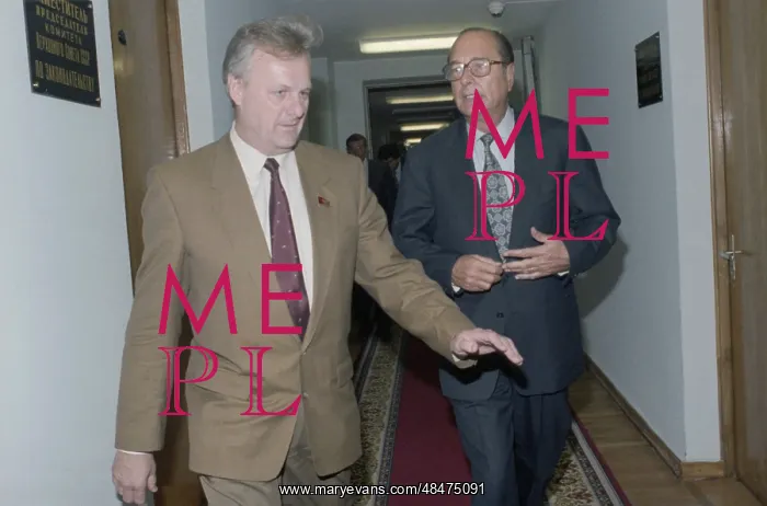 : Jacques Chirac visits USSR : Jacques Chirac visits USSR