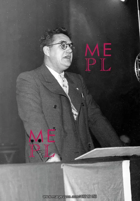 : Jacques Doriot : Jacques Doriot