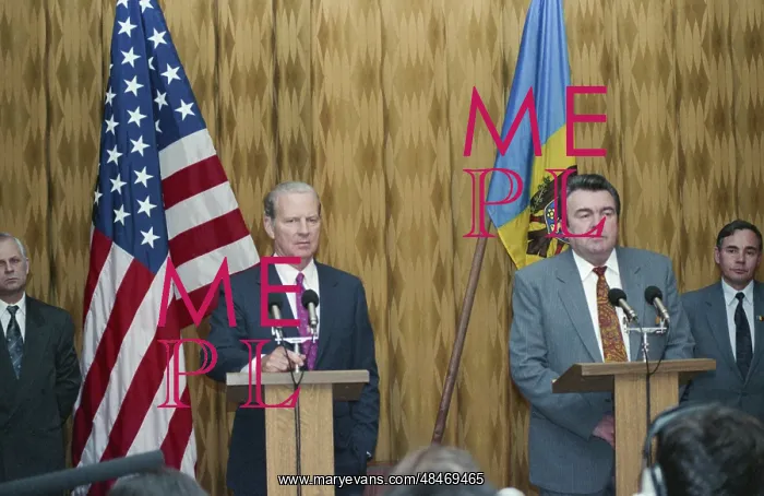 : James Baker visiting Moldova : James Baker visiting Moldova