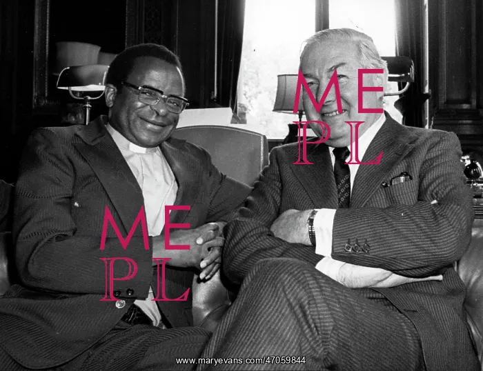 : James Callaghan and Bishop Abel Muzorewa of ANC : James Callaghan and Bishop Abel Muzorewa of ANC