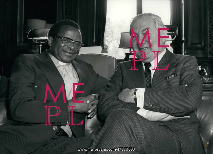 : James Callaghan and Bishop Abel Muzorewa of ANC : James Callaghan and Bishop Abel Muzorewa of ANC