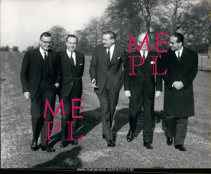 : James Callaghan with financial ministers, Chequers : James Callaghan with financial ministers, Chequers