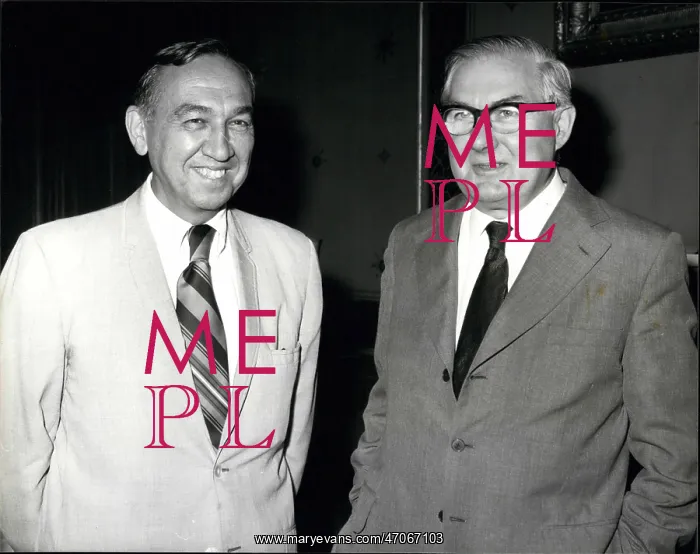 : James Callaghan and Joseph J Sisco in London : James Callaghan and Joseph J Sisco in London