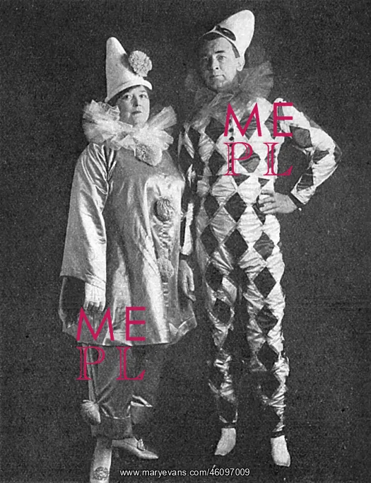 : James Montgomery Flagg and wife : James Montgomery Flagg and wife