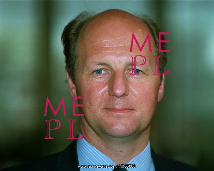  : James Paice MP
