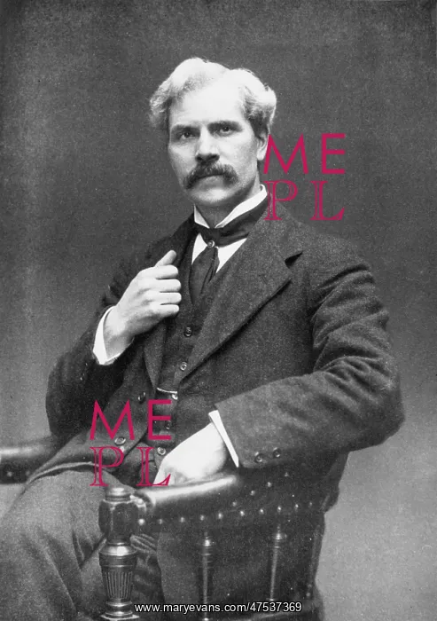 : James Ramsay MacDonald : James Ramsay MacDonald