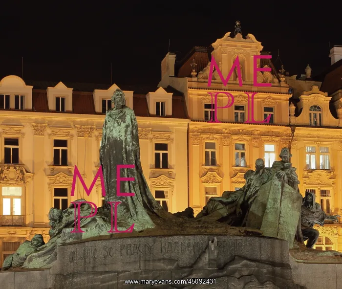 : Jan Hus Memorial, Old Town Square, Prague, Czech Republic : Jan Hus Memorial, Old Town Square, Prague, Czech Republic