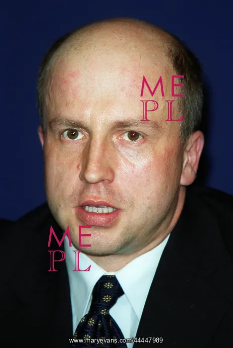 : Jan Kavan Foreign Min Czech Reblublic European Summit Nice 2000 Nice : Jan Kavan Foreign Min Czech Reblublic European Summit Nice 2000 Nice