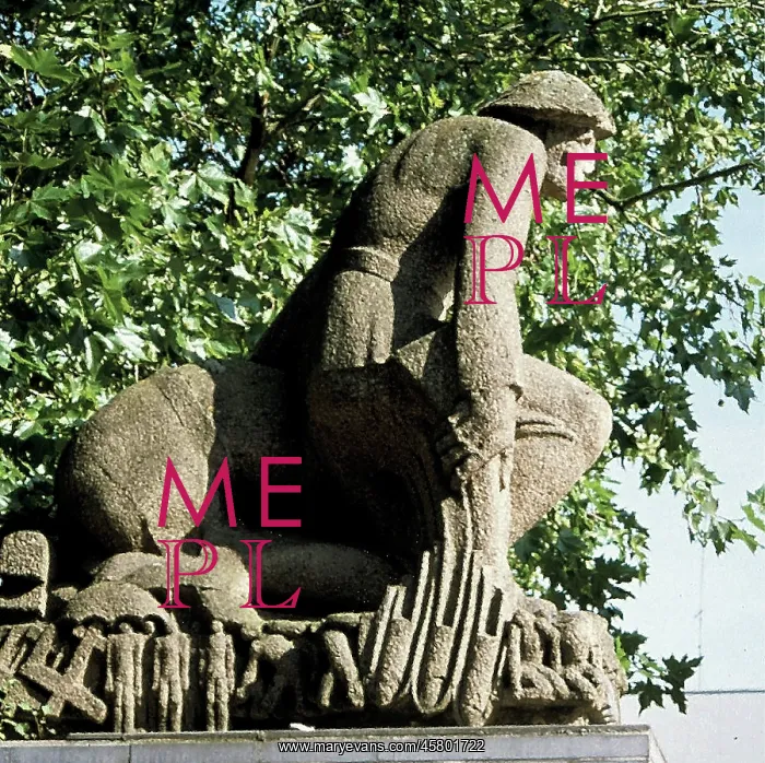 : Jan Maris Statue to Dutch WW2 Servicemen : Jan Maris Statue to Dutch WW2 Servicemen