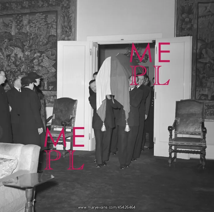 : Jan Masaryk - funeral : Jan Masaryk - funeral