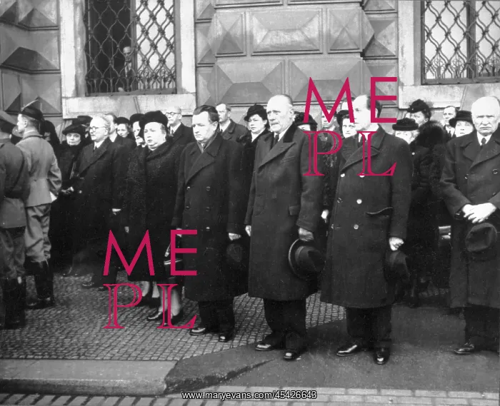 : Jan Masaryk - funeral : Jan Masaryk - funeral