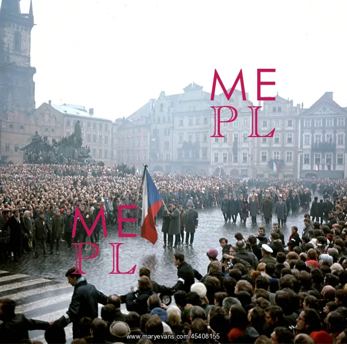 : Jan Palach - funeral procession - national flag : Jan Palach - funeral procession - national flag