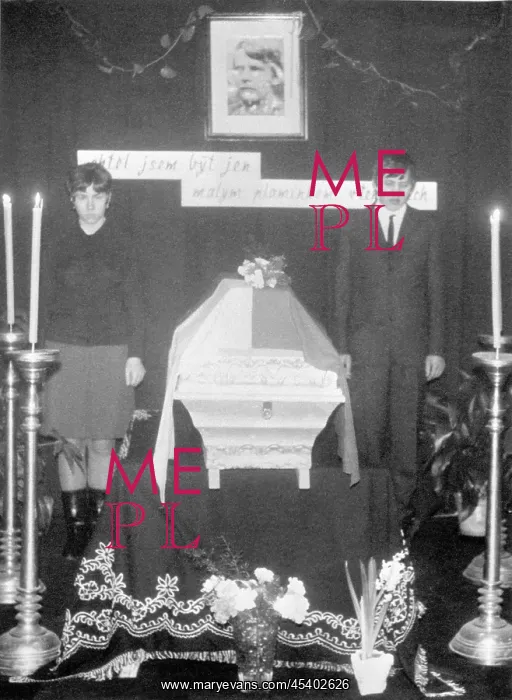 : Jan Zajic - funeral - casket - coffin : Jan Zajic - funeral - casket - coffin