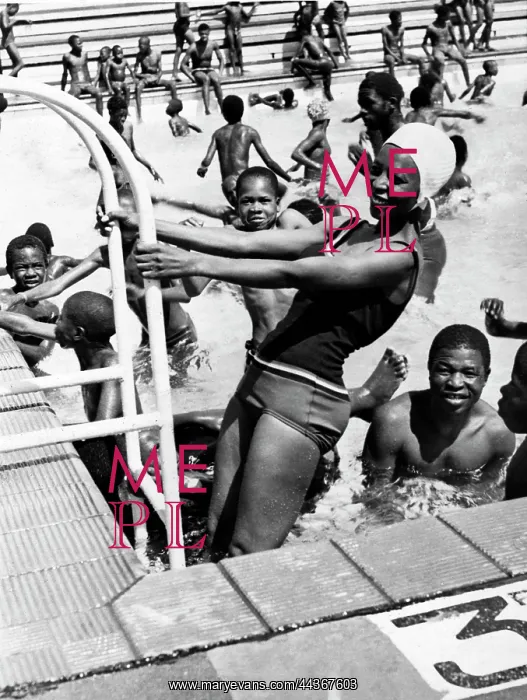 : January 9 1966 - Miss Merona Manye, the Soweto model, cools : January 9 1966 - Miss Merona Manye, the Soweto model, cools