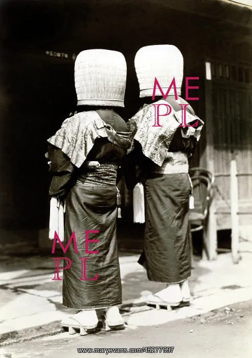 : Japan in the 1920th - Medicants : Japan in the 1920th - Medicants