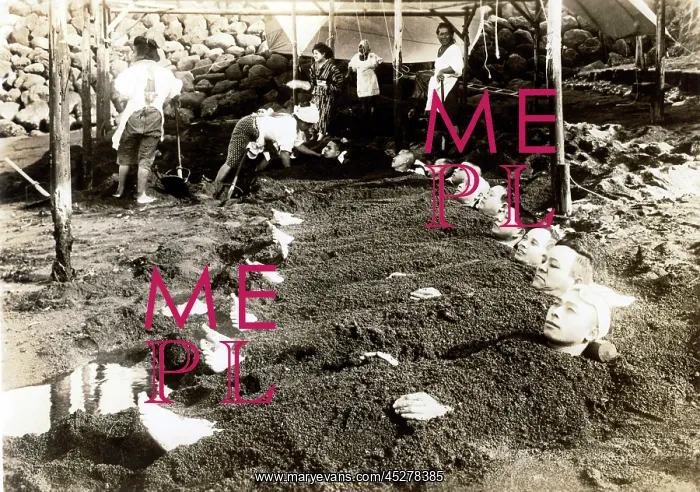 : Japan in the 1920th - Sand - Therapy : Japan in the 1920th - Sand - Therapy