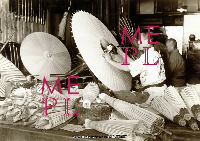 : Japan in the 1920th - Umbrellas - Production : Japan in the 1920th - Umbrellas - Production