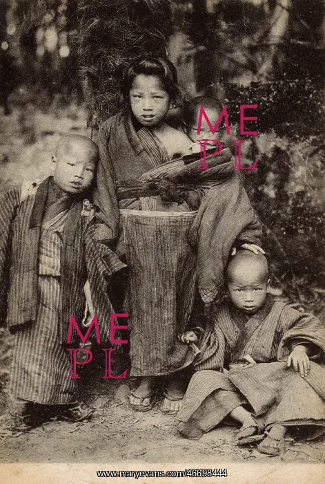  : Four Japanese children