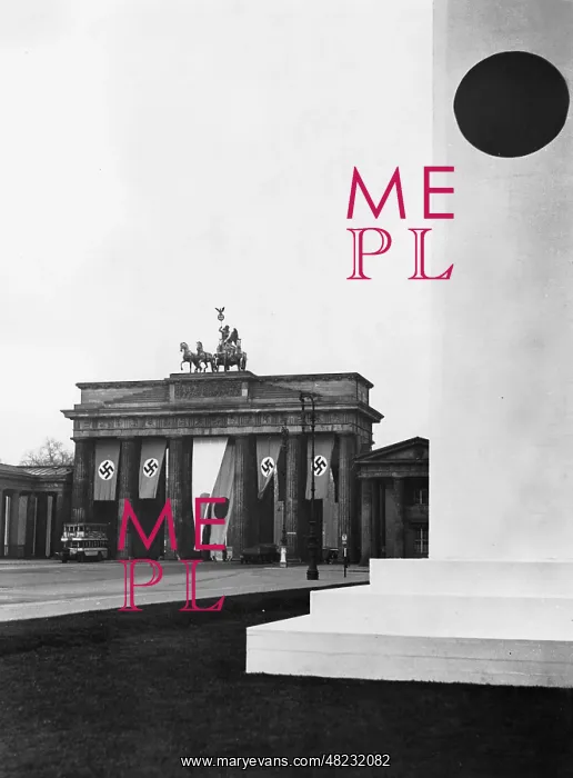  : Japanese flags at the Brandenburg Gate, 1941