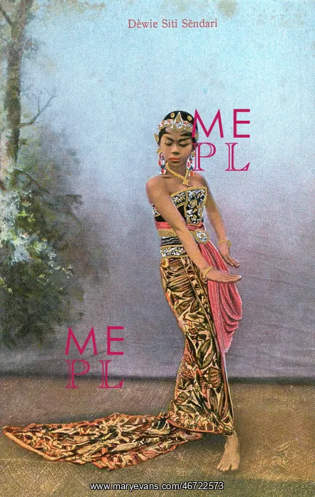 : Javanese Dancer performing Srikandi Larasati dance : Javanese Dancer performing Srikandi Larasati dance