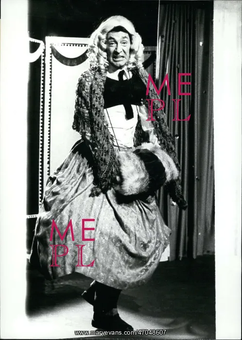 : Jean-Claude Pascal, French actor and singer, as opera diva : Jean-Claude Pascal, French actor and singer, as opera diva