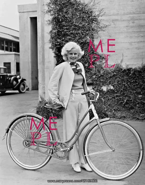 : Jean Harlow, 1933 : Jean Harlow, 1933