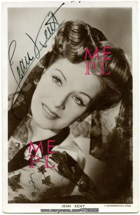 : Jean Kent (Joan Summerfield) (1921 - 2013), British film actress of the 1940s : Jean Kent (Joan Summerfield) (1921 - 2013), British film actress of the 1940s