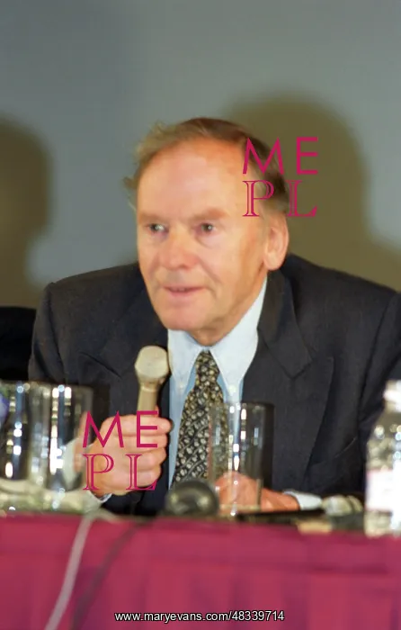 : Jean-Louis Trintignant, 1997 : Jean-Louis Trintignant, 1997