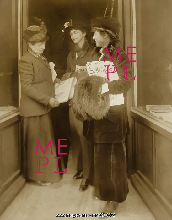 : Jeanette Rankin with The Suffragist : Jeanette Rankin with The Suffragist