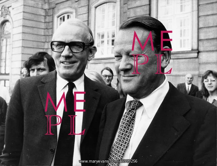 : Jens Otto krag : Jens Otto krag