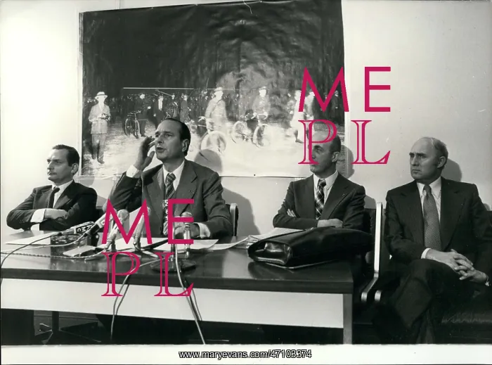 : Jerome Monod, Jacques Chirac, Andre Turcat, Lucien Neuwirth : Jerome Monod, Jacques Chirac, Andre Turcat, Lucien Neuwirth