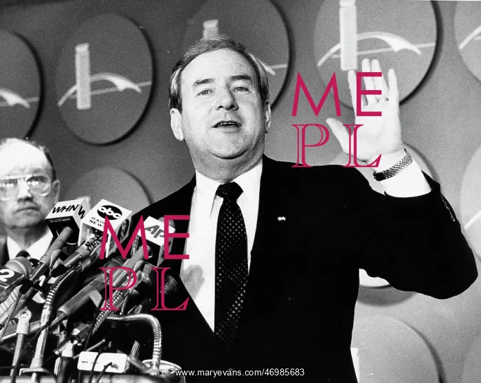 : Jerry Falwell : Jerry Falwell
