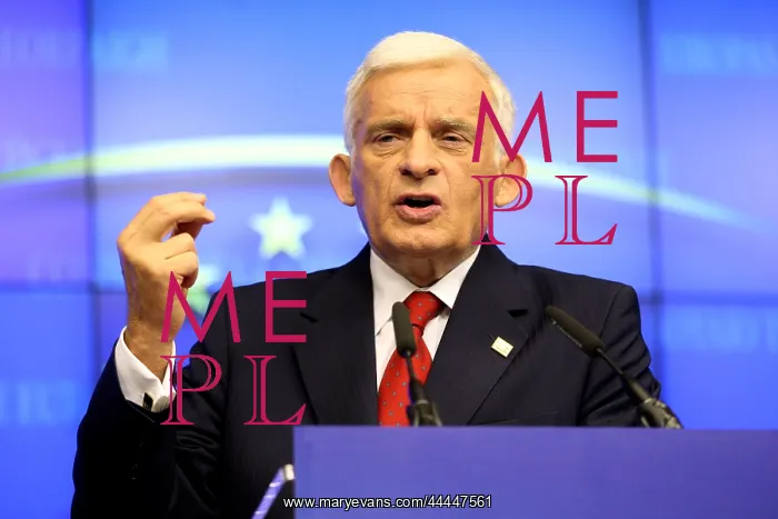 : Jerzy Buzek : Jerzy Buzek