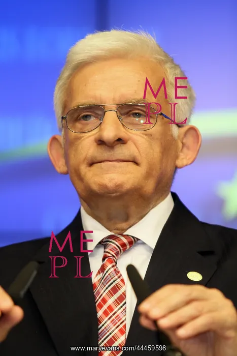 : Jerzy Buzek : Jerzy Buzek