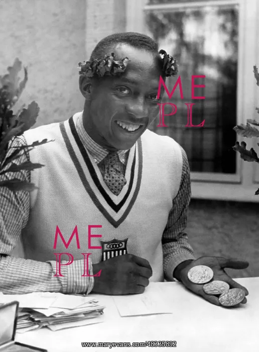 : Jesse Owens as an Olympic champion, 1936 : Jesse Owens as an Olympic champion, 1936