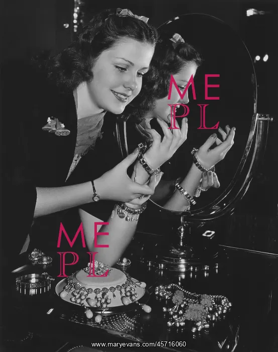 : Jewelry fanatic : Jewelry fanatic