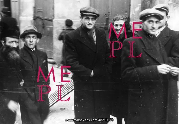 : Jews in Warsaw, 1939 : Jews in Warsaw, 1939
