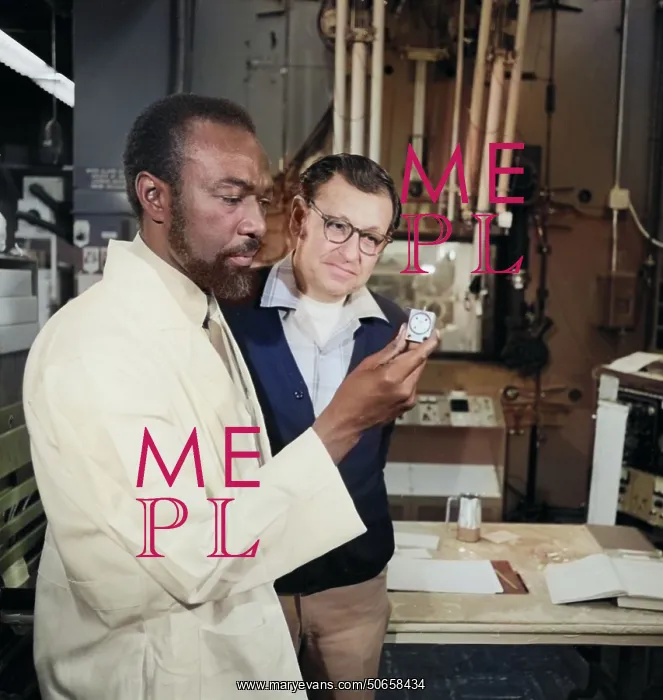 : Jim Harris and Albert Ghiorso, Element 105 : Jim Harris and Albert Ghiorso, Element 105