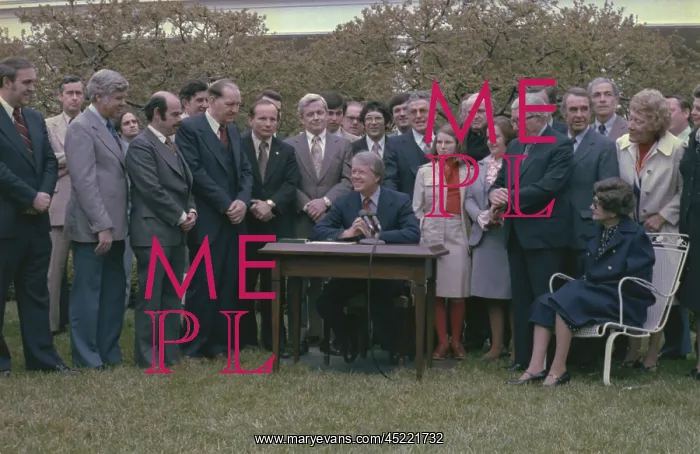 : Jimmy Carter signing the Age Discrimination ? : Jimmy Carter signing the Age Discrimination ?