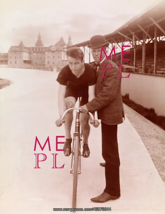: Jimmy Michaels, Cyclist : Jimmy Michaels, Cyclist