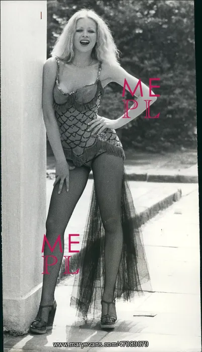 : Jo Howard, model : Jo Howard, model