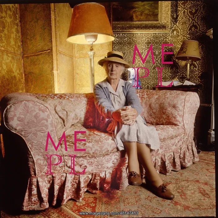  : Joan Hickson as Miss Marple