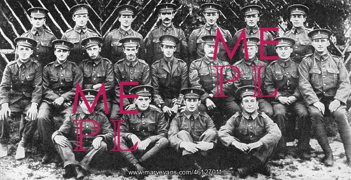 : Jockeys as troopers in the 19th Hussars, WW1 : Jockeys as troopers in the 19th Hussars, WW1