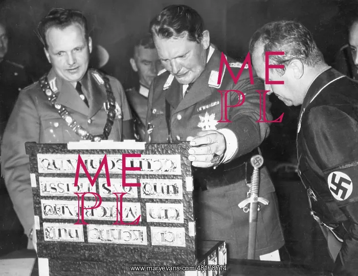 : Johannes Weidemann and Hermann Goering, 1934 : Johannes Weidemann and Hermann Goering, 1934