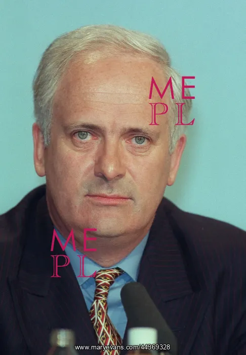  : John Bruton