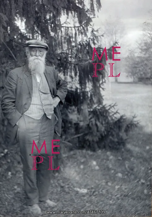 : John Burroughs, author and naturalist, full-length portrait : John Burroughs, author and naturalist, full-length portrait