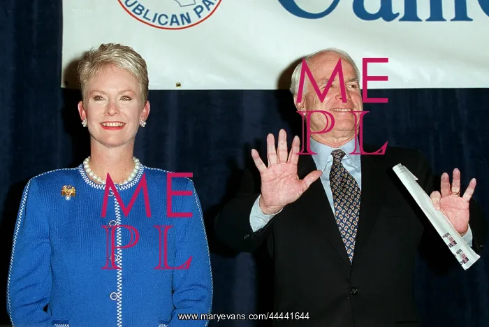 : John & Cindy Mccain : John & Cindy Mccain