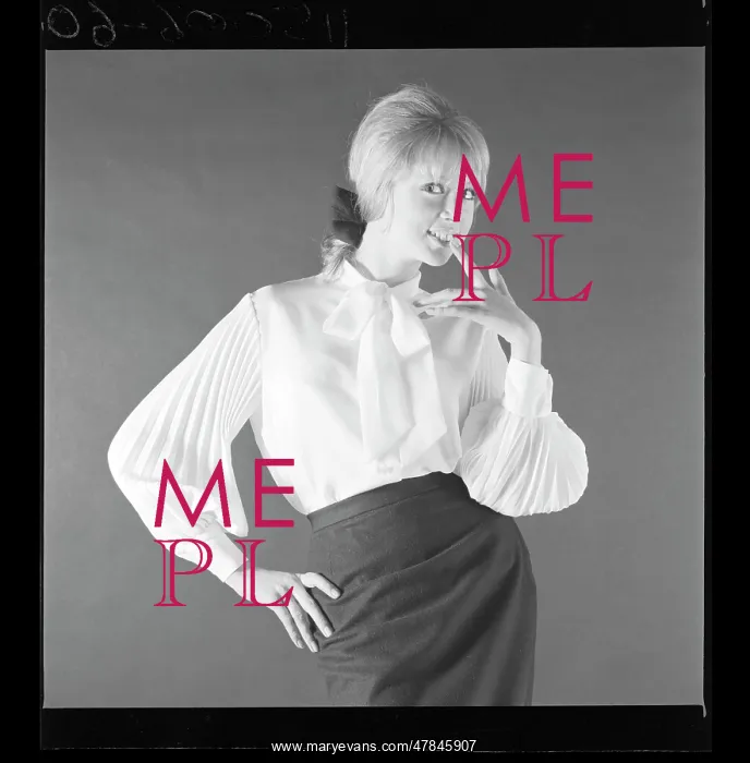 : John Craig - White Chiffon Blouse - Pattie Boyd : John Craig - White Chiffon Blouse - Pattie Boyd